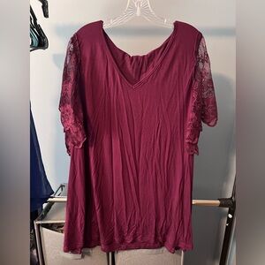 Bloomchic lace sleeve top 22/24 nwt
